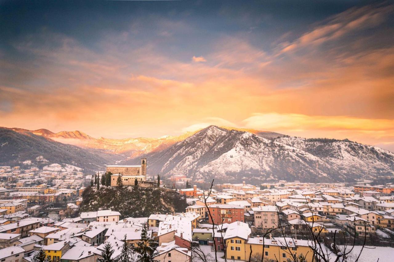 Cascina Canale Sabbio Chiese Exteriör bild